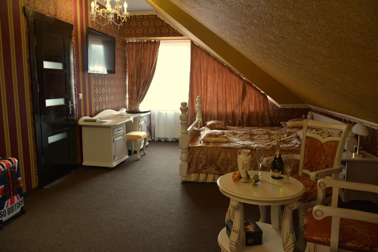 Golden Palace Dubove المظهر الخارجي الصورة