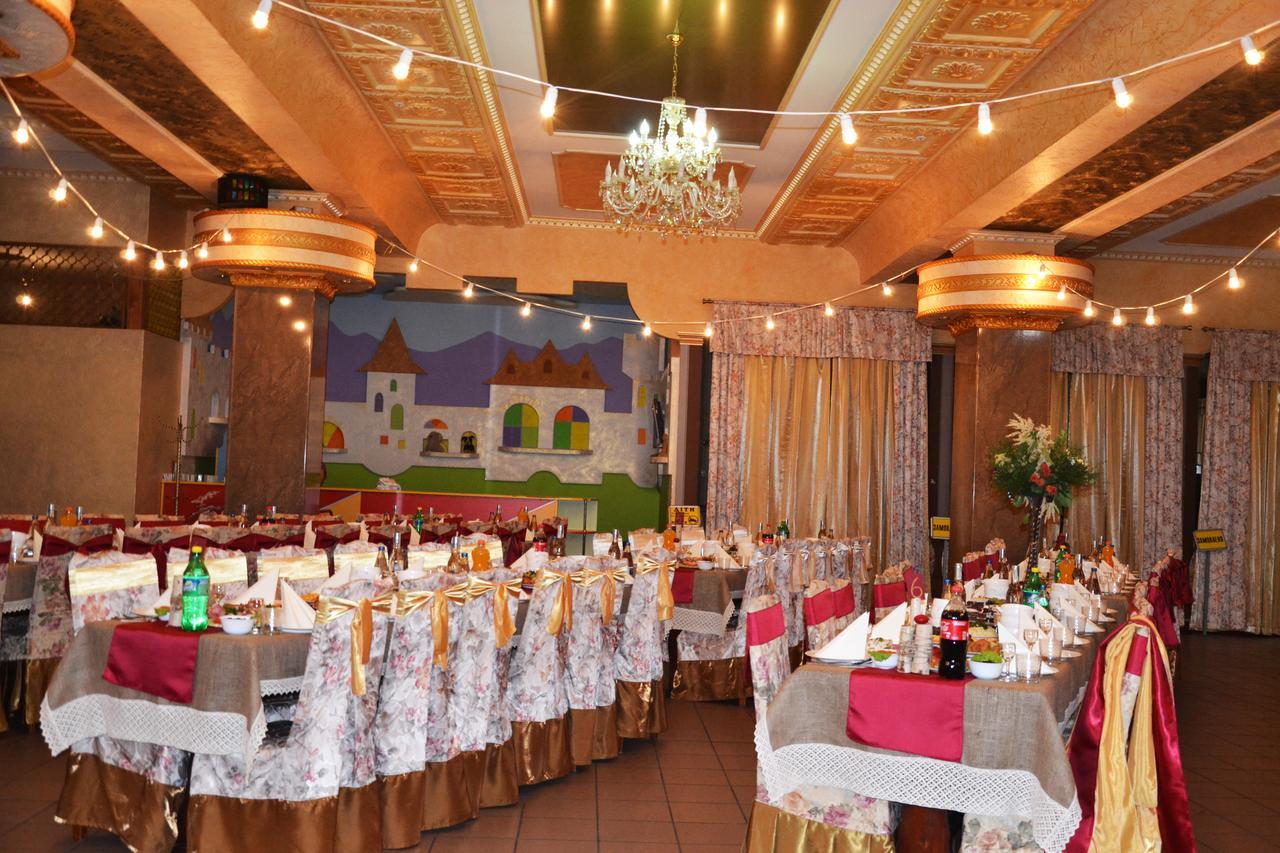 Golden Palace Dubove المظهر الخارجي الصورة