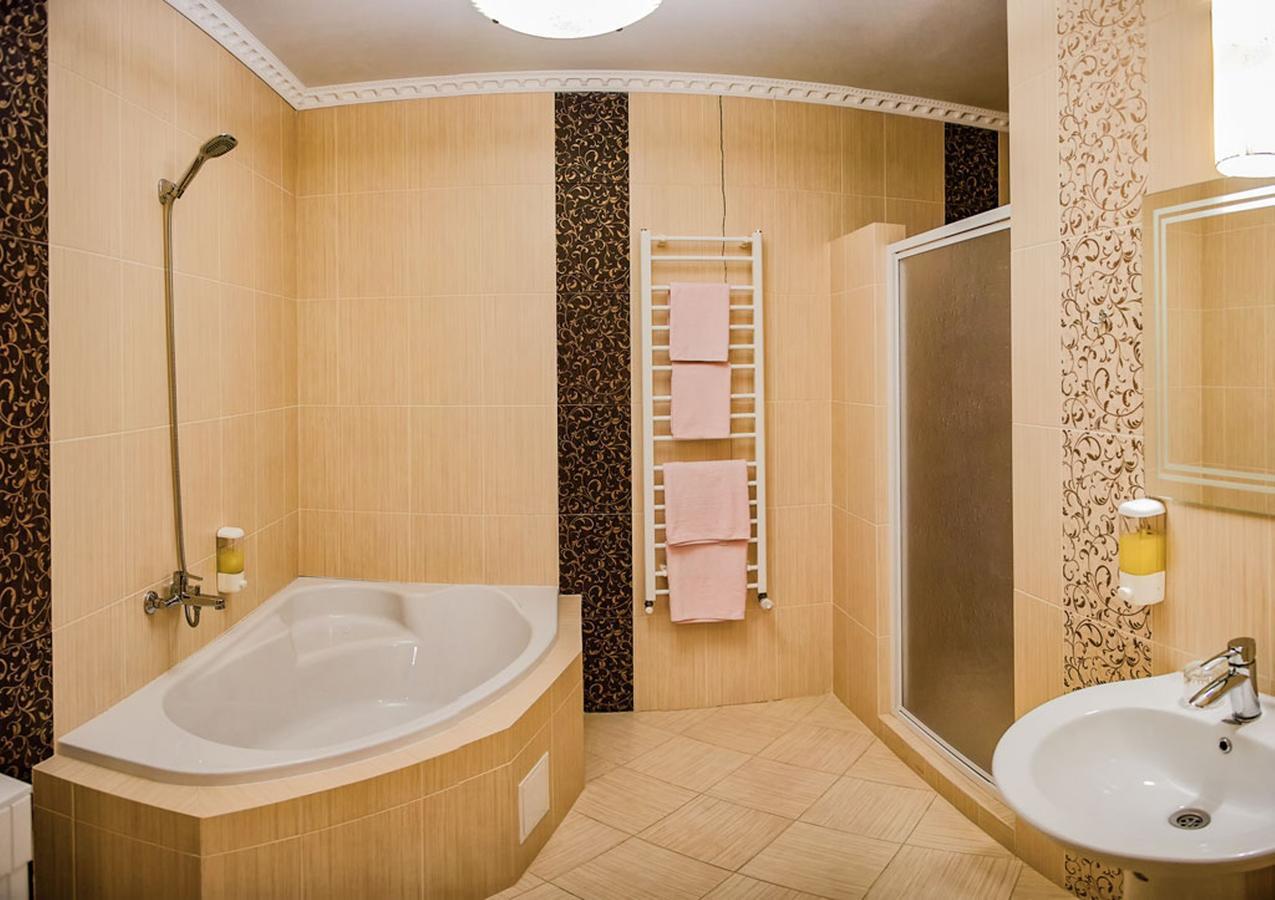 Golden Palace Dubove المظهر الخارجي الصورة