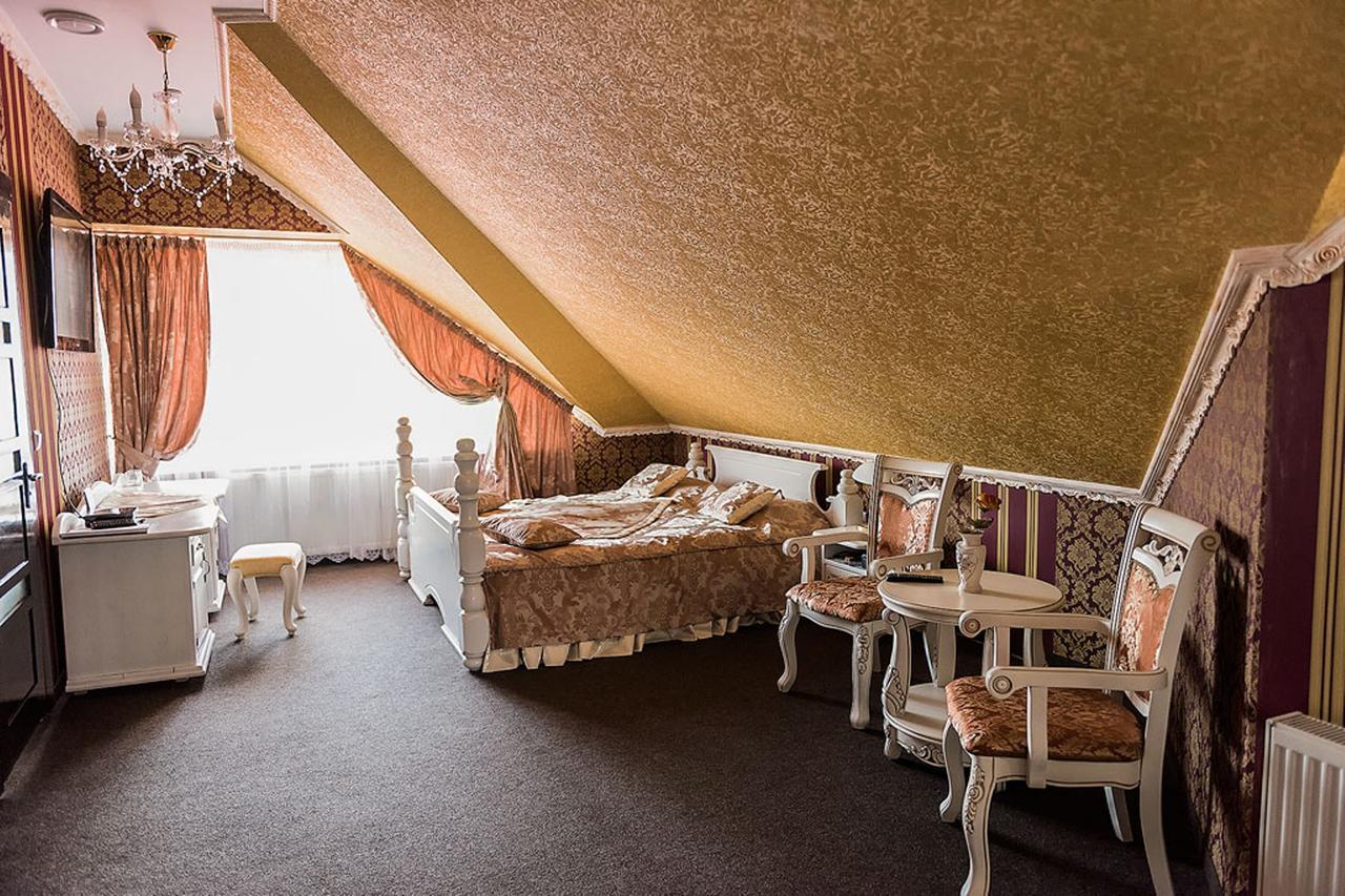 Golden Palace Dubove المظهر الخارجي الصورة